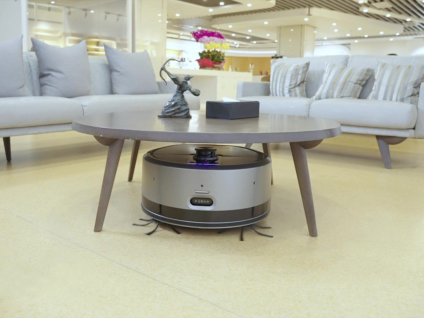 RV3 Reinigungsroboter mit automatischer Station