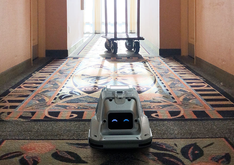 X1000 robot cleaning hotel corridor